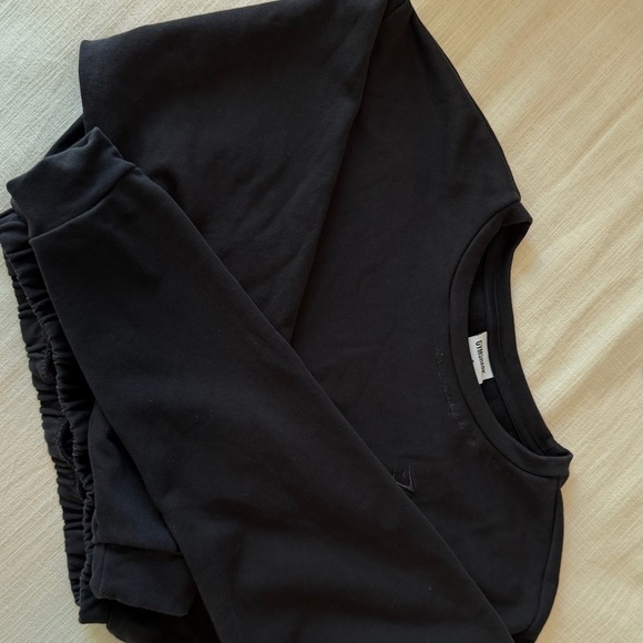 Gymshark x Whitney Simmons Cropped Pullover - Black - Picture 4 of 4